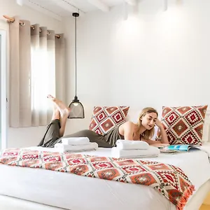 Anastasia's Visage Stylish Centre Mykonos Apartment
