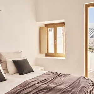 Town Box Apartment